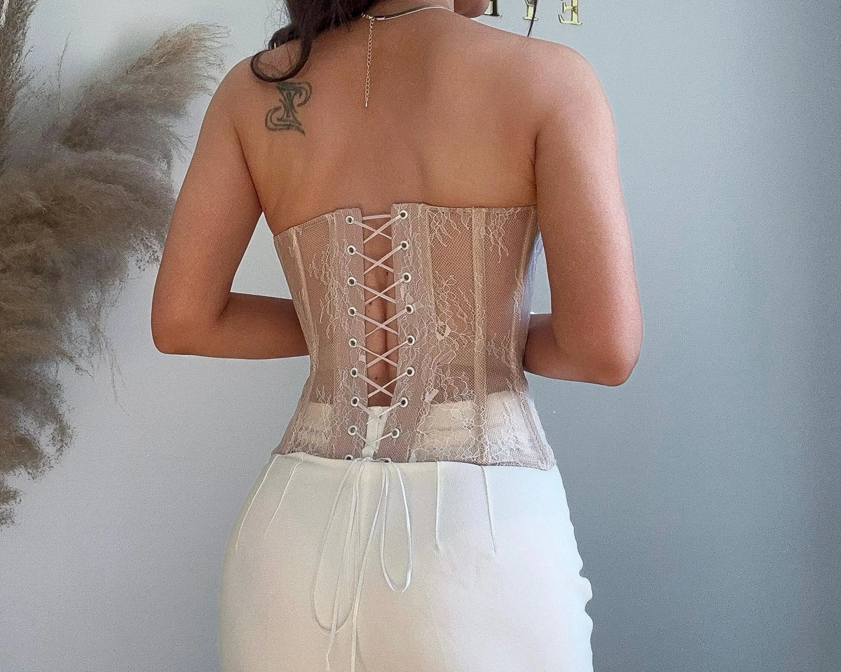 LACE BUSTIER CORSET