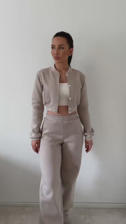 BOMBER JACKET